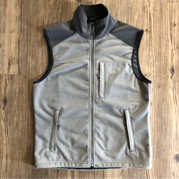 Mountain Hardwear grey zip up vest - Picture 1 of 12